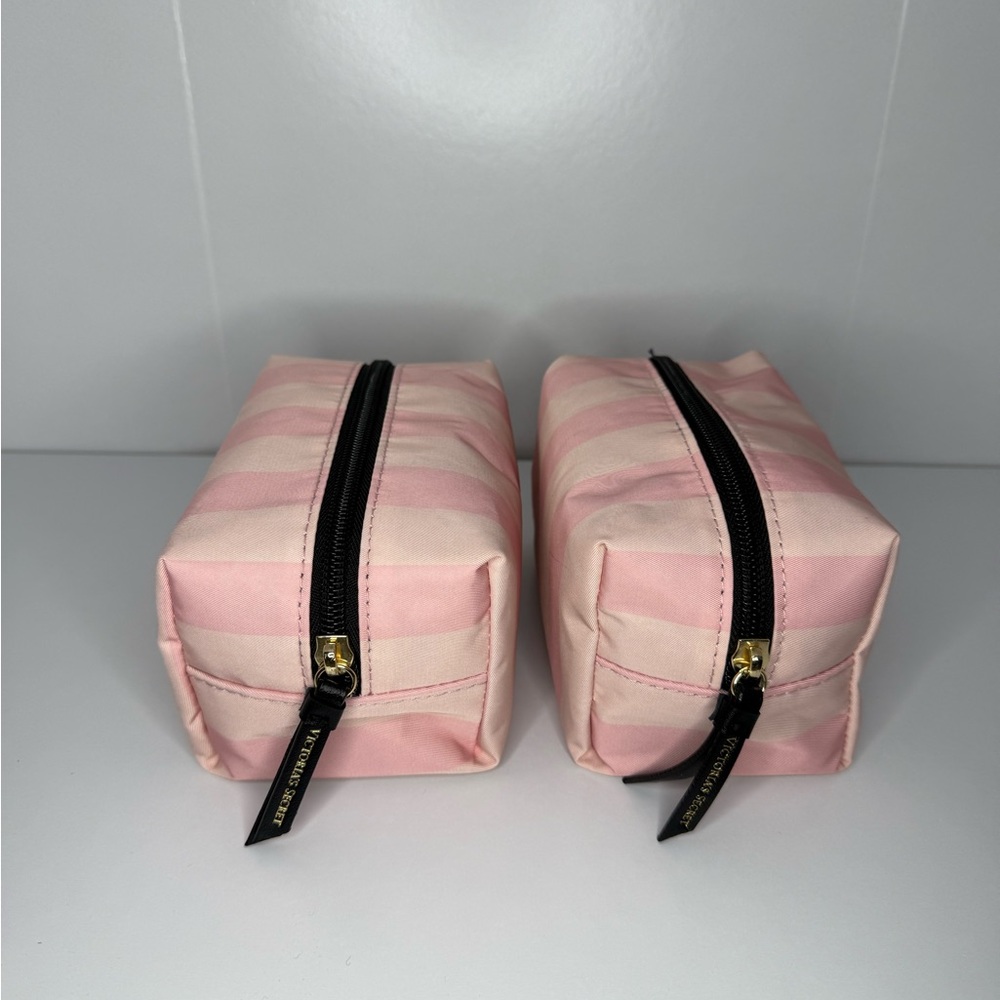 Victoria’s Secret Cosmetic Bags 💕